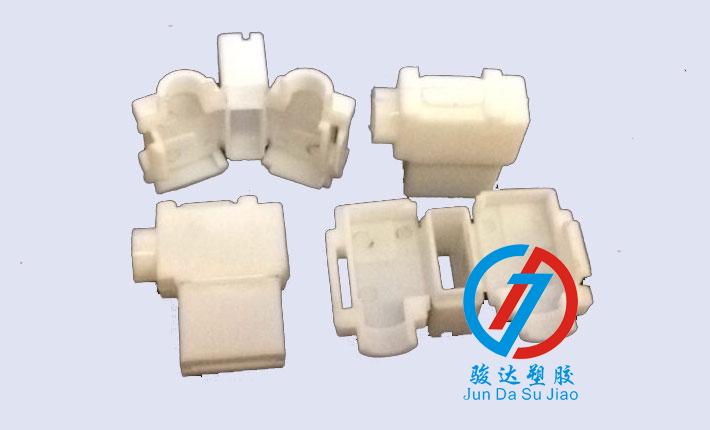 塑料汽車配件單線彎頭硬護(hù)套塑料件